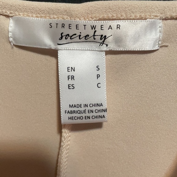 🔥 3 for $15🔥 STREETWEAR | MIDI Light Tan/Cream Dress | S - Picture 3 of 4